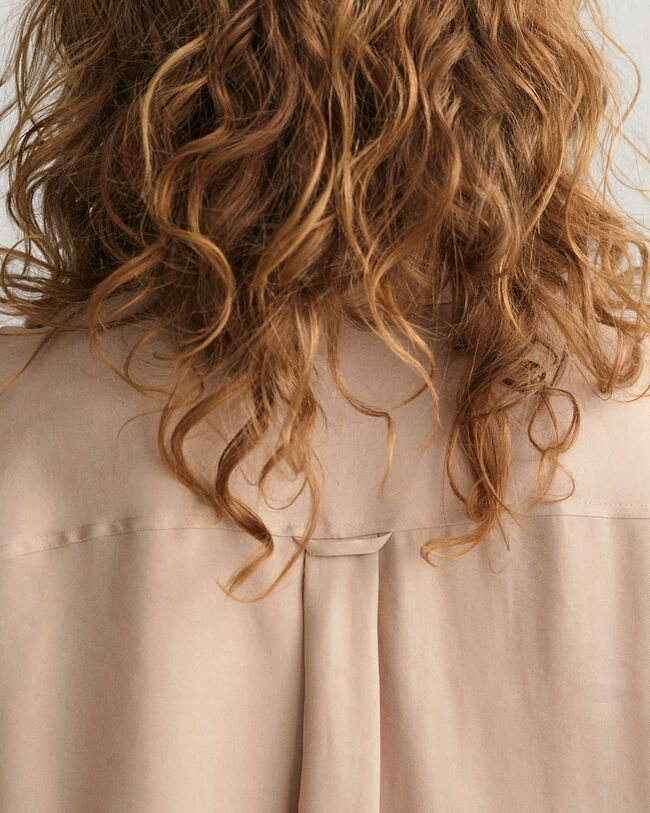 Relaxed fit skjorta med ficka med lock