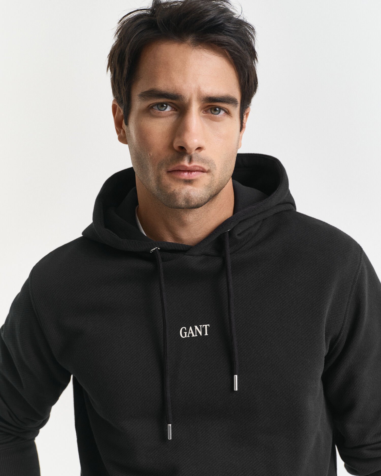 Hoodie med litet tryck