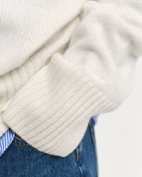 Rundhalsad kashmirtr&ouml;ja