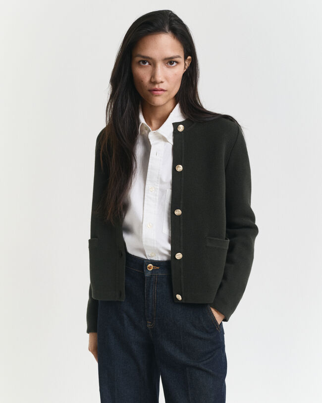 Kontrastfärgad stickad kofta