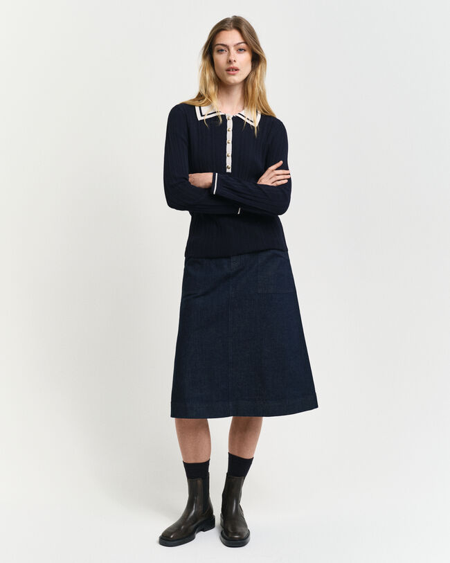 Kontrastfärgad ribbstickad pikétröja