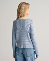 Kabelstickad pik&eacute;tr&ouml;ja