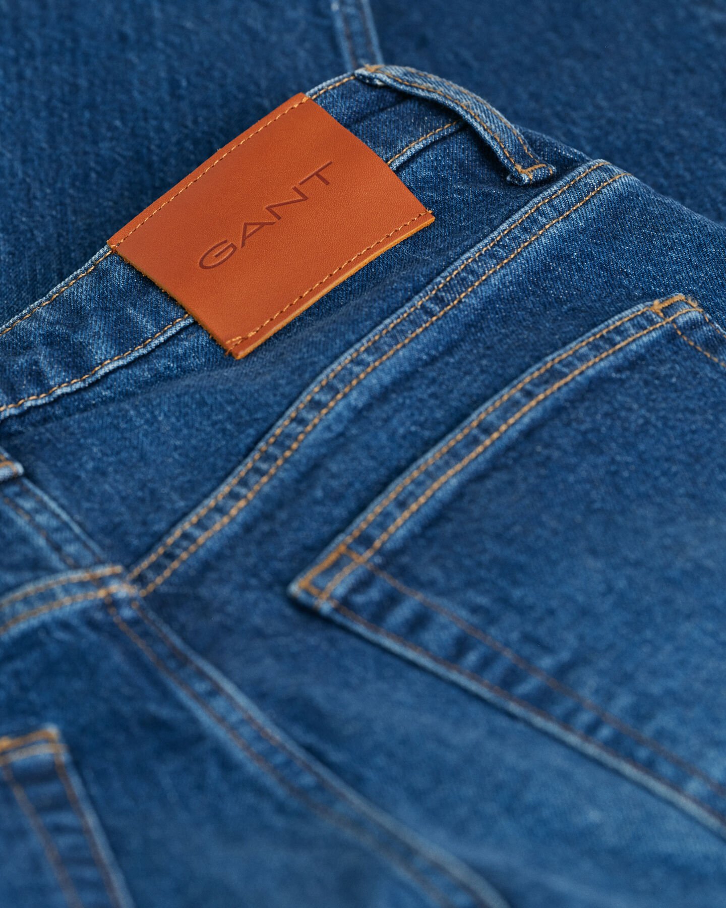 Kort jeans med raka ben