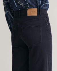 Färgade cropped vida jeans