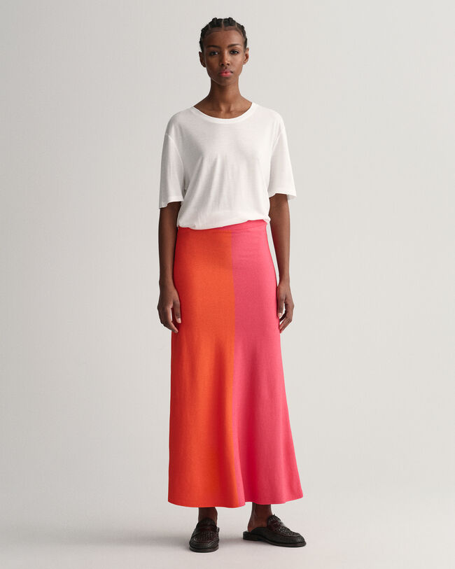 Stickad kjol med f&auml;rgblock