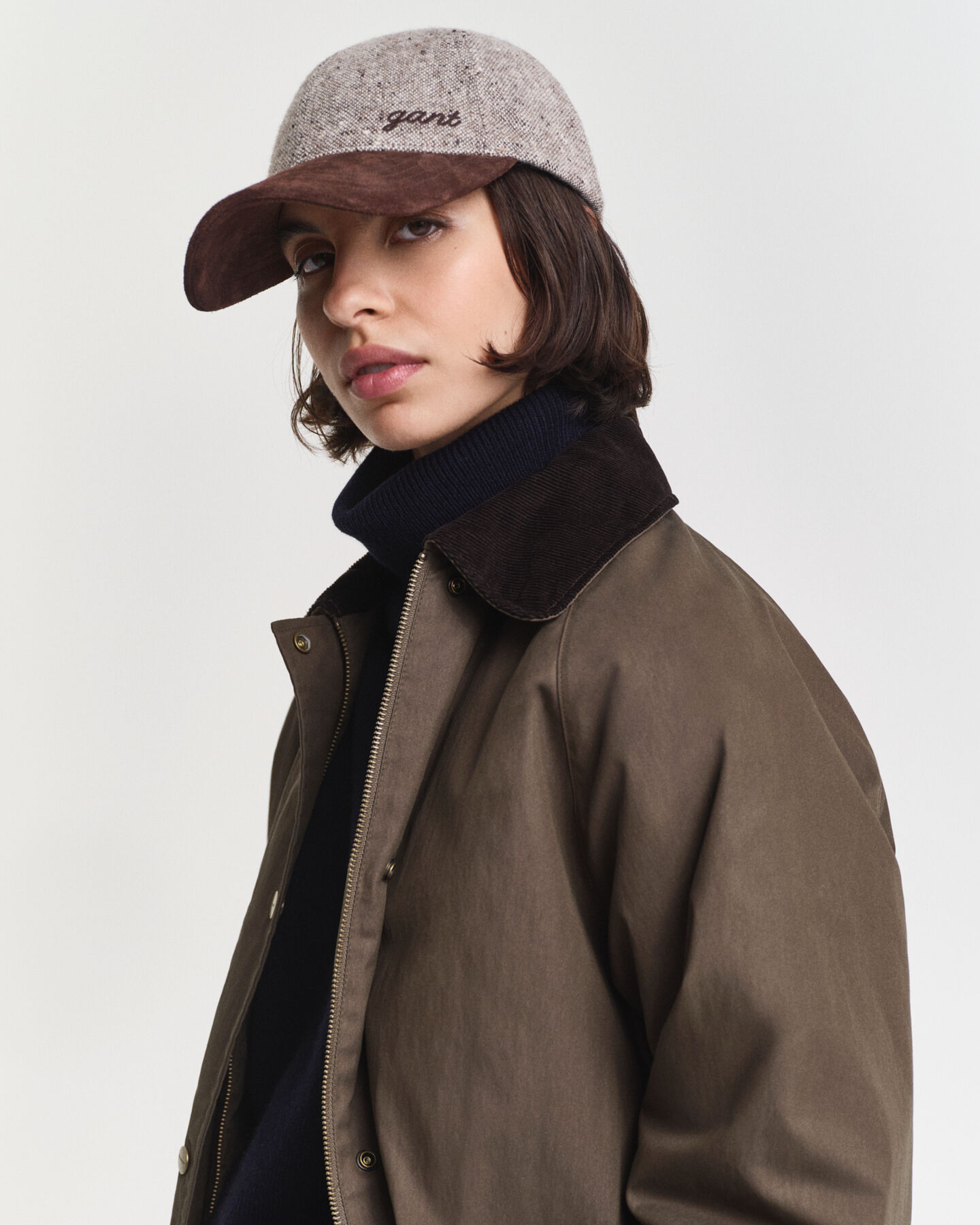 Keps i ull med textur