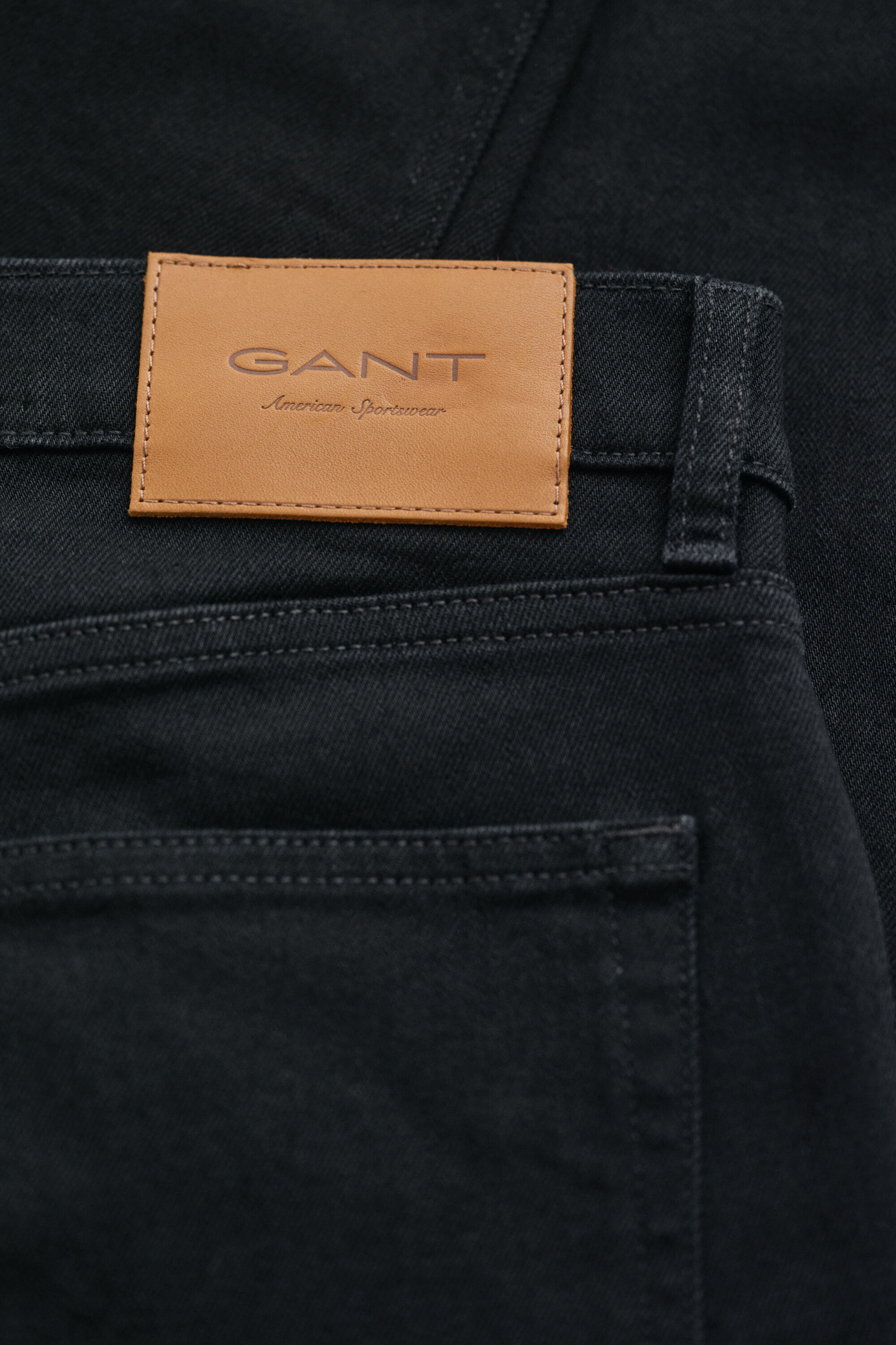 Slim fit jeans i stilren tvätt