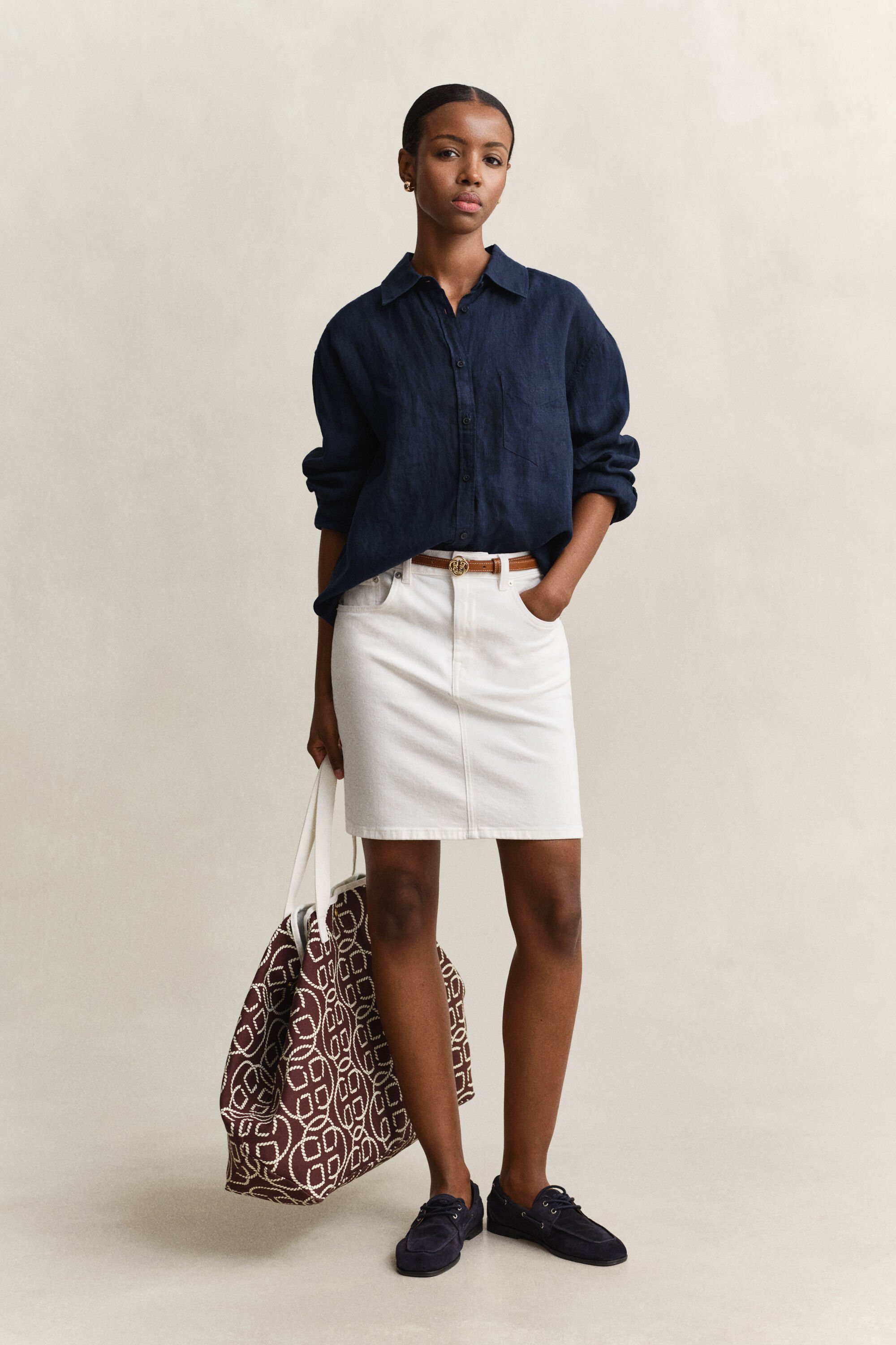 Relaxed fit linneskjorta