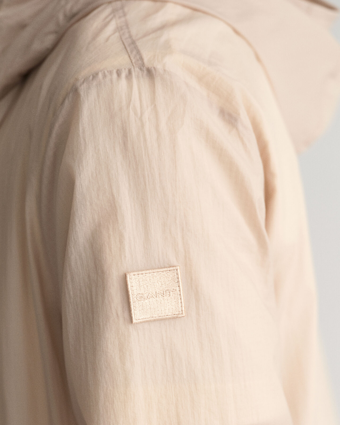 Packbar l&auml;tt vindjacka