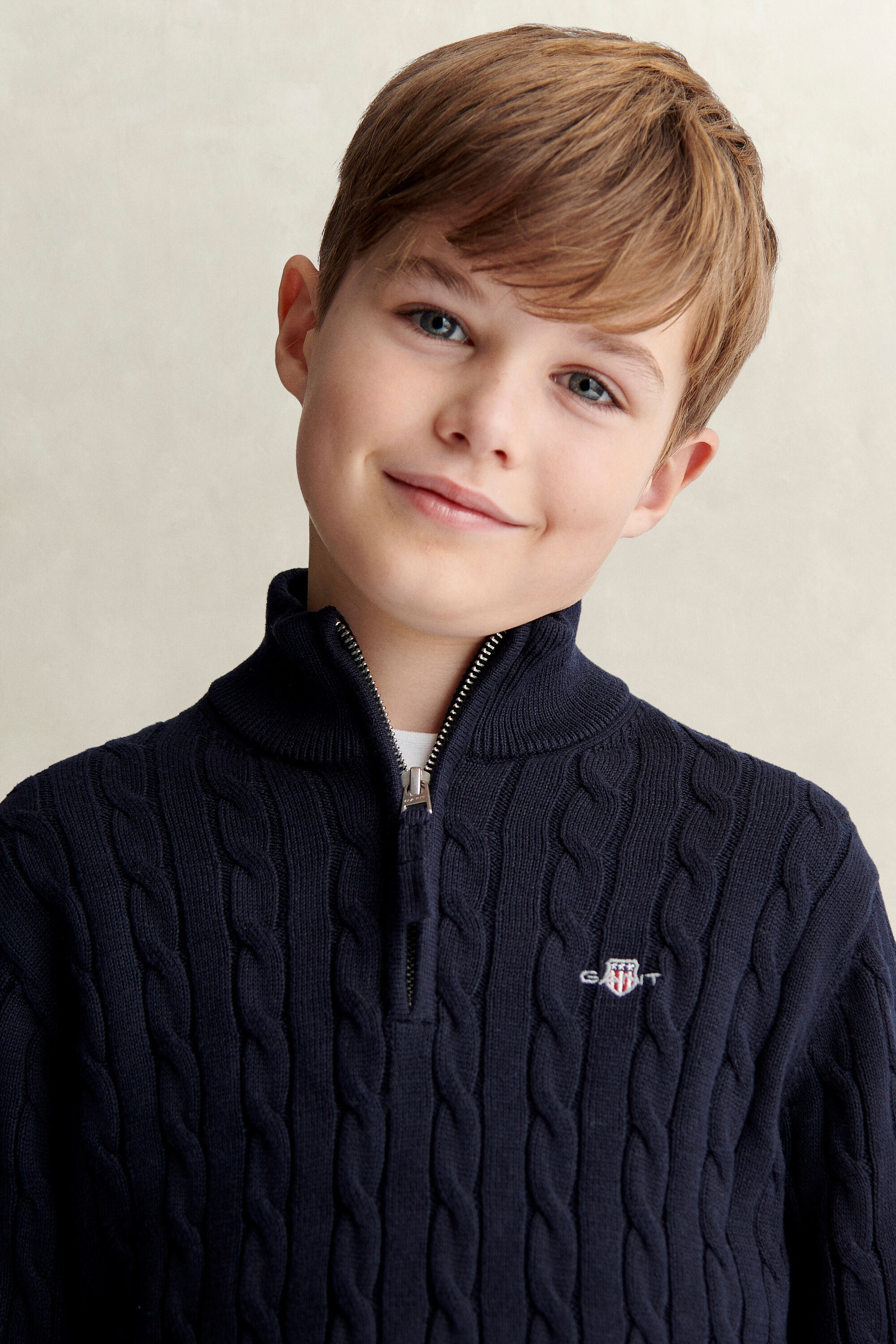 Teen Boys kabelstickad tröja med half-zip och sköldemblem