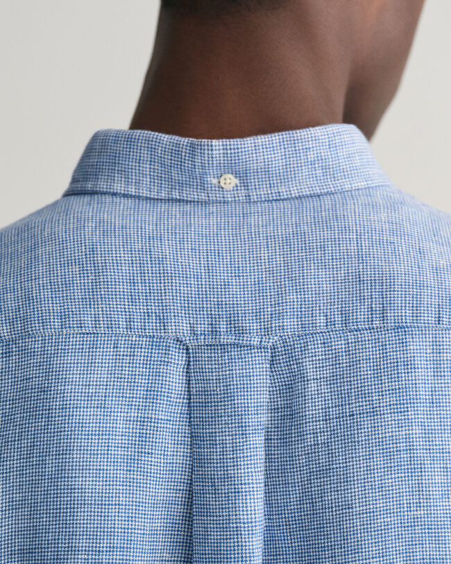 Regular fit kort&auml;rmad hundtandsm&ouml;nstrad linneskjorta