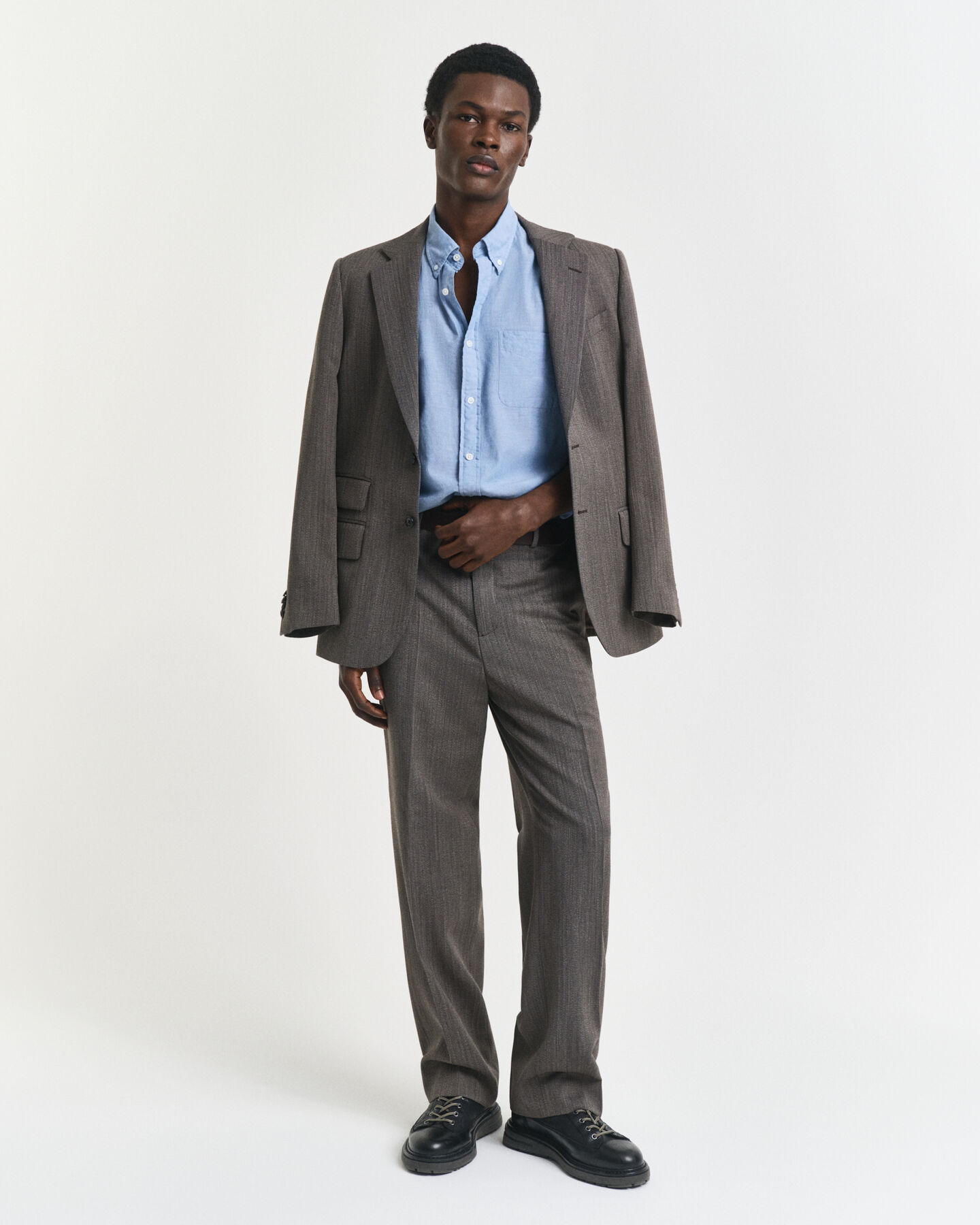 Relaxed fit indigofärgad chambrayskjorta