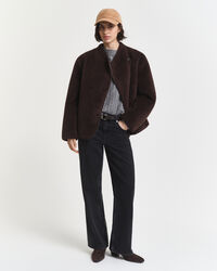 Kabelstickad tröja i kashmir med rund halsringning