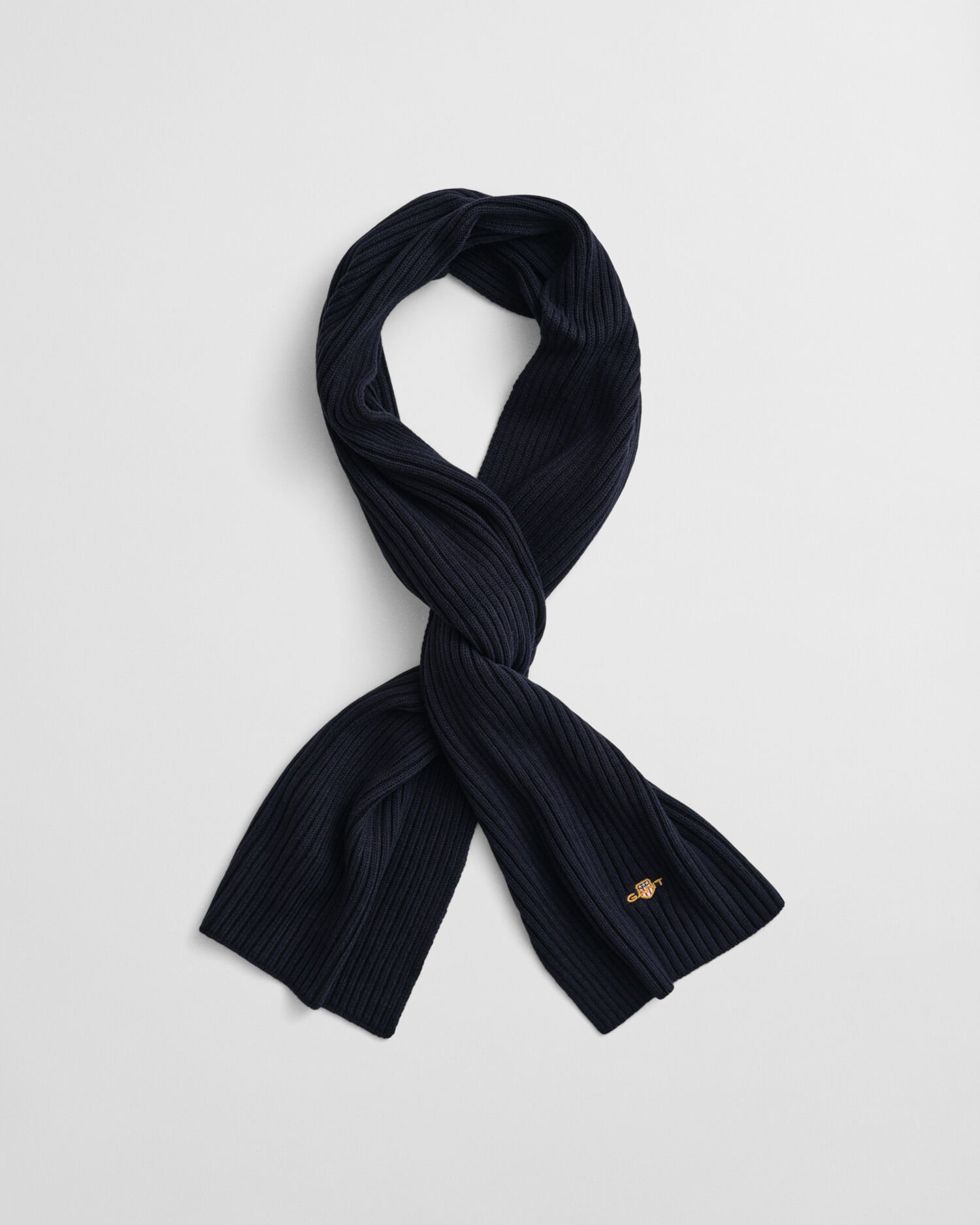 Shield gåvoset med mössa och halsduk