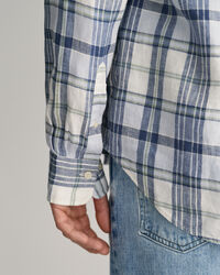 Regular fit madrasrutig linneskjorta