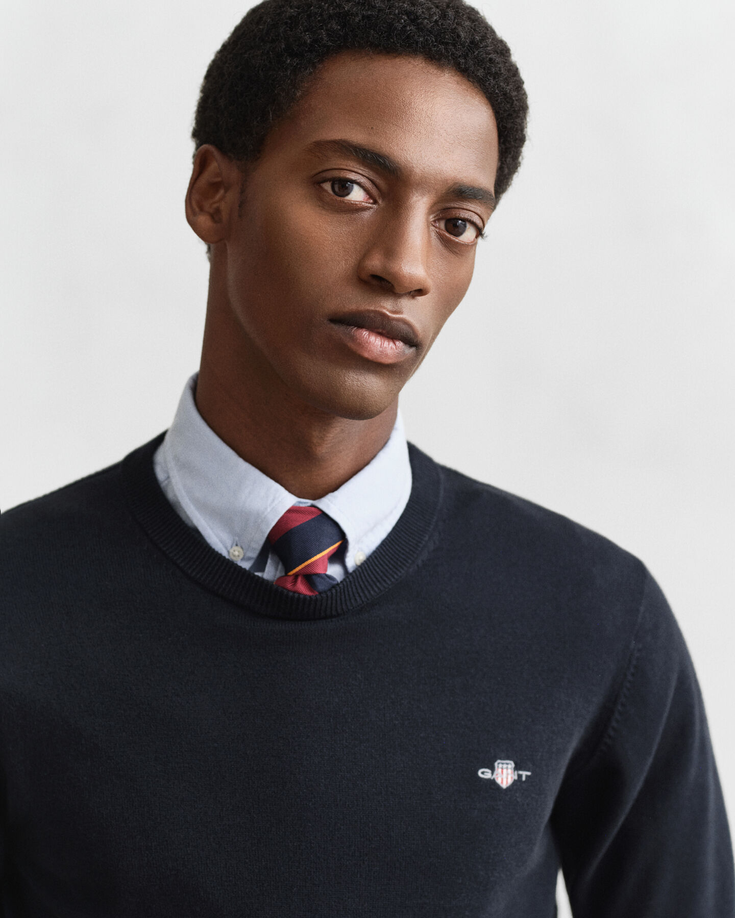 Klassisk rundhalsad bomullströja