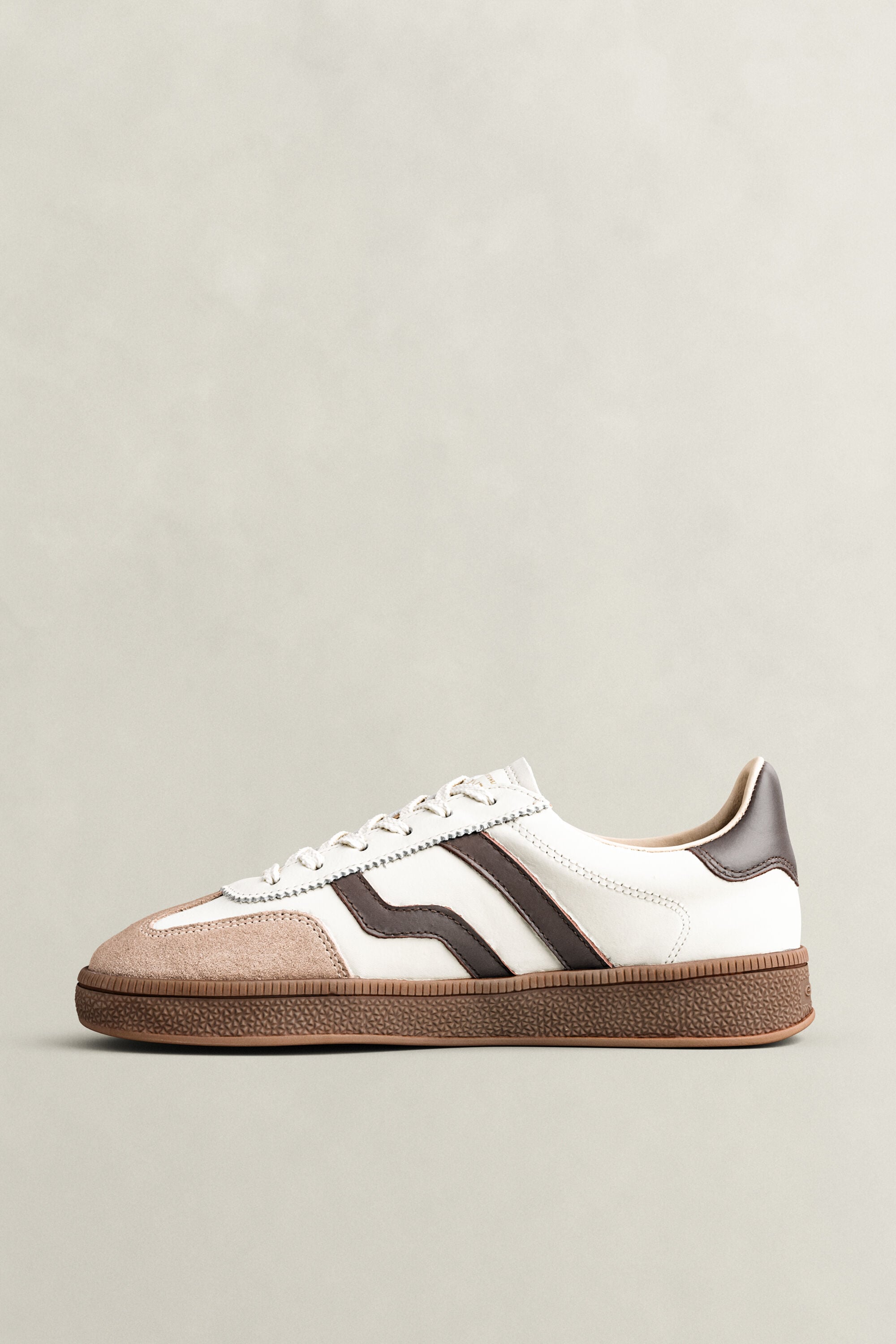 Cuzima sneakers i mocka och läder