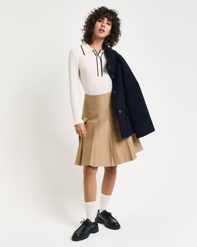 Långärmad ribbstickad pikétröja