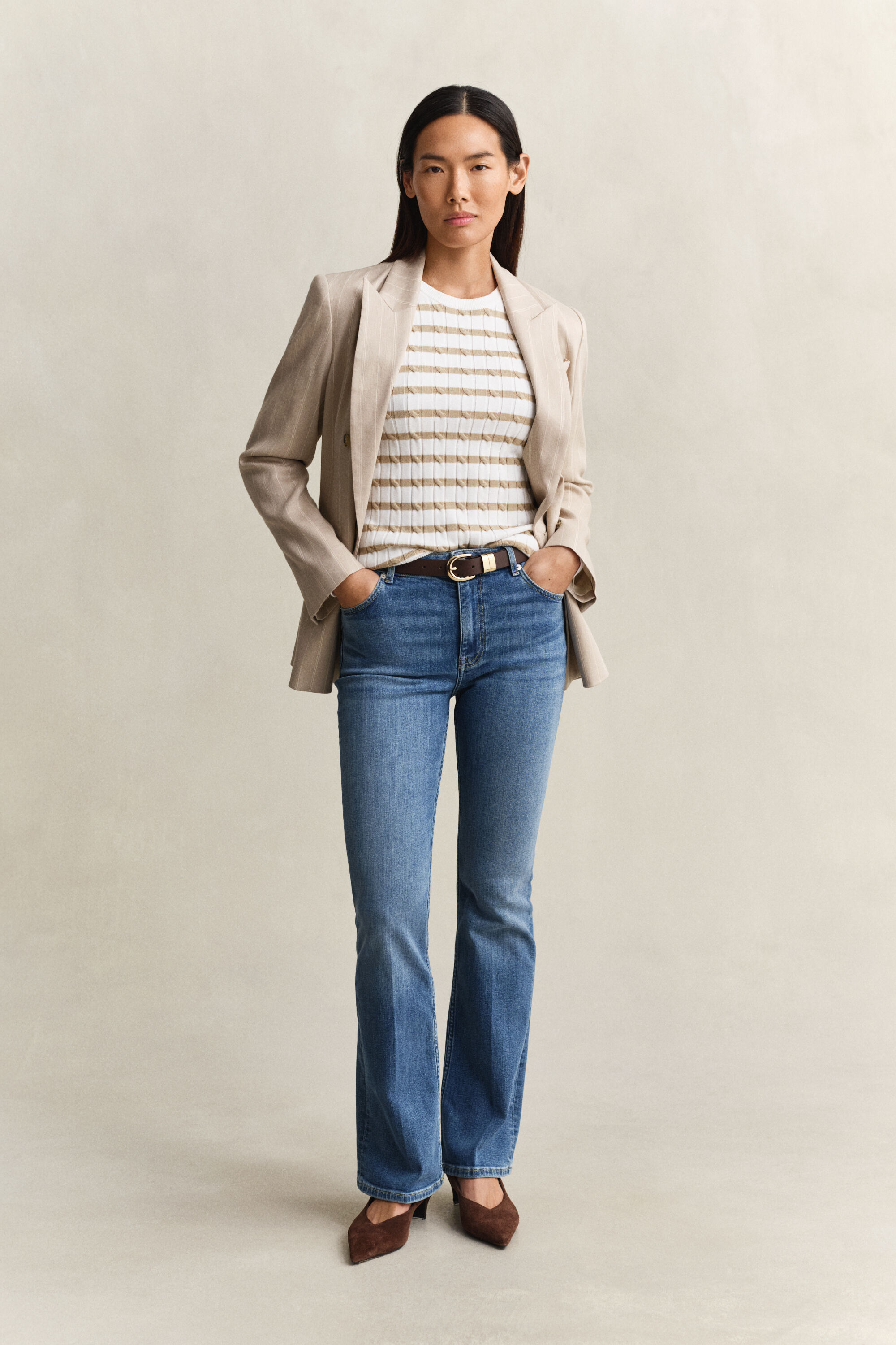 Utställda stretchjeans