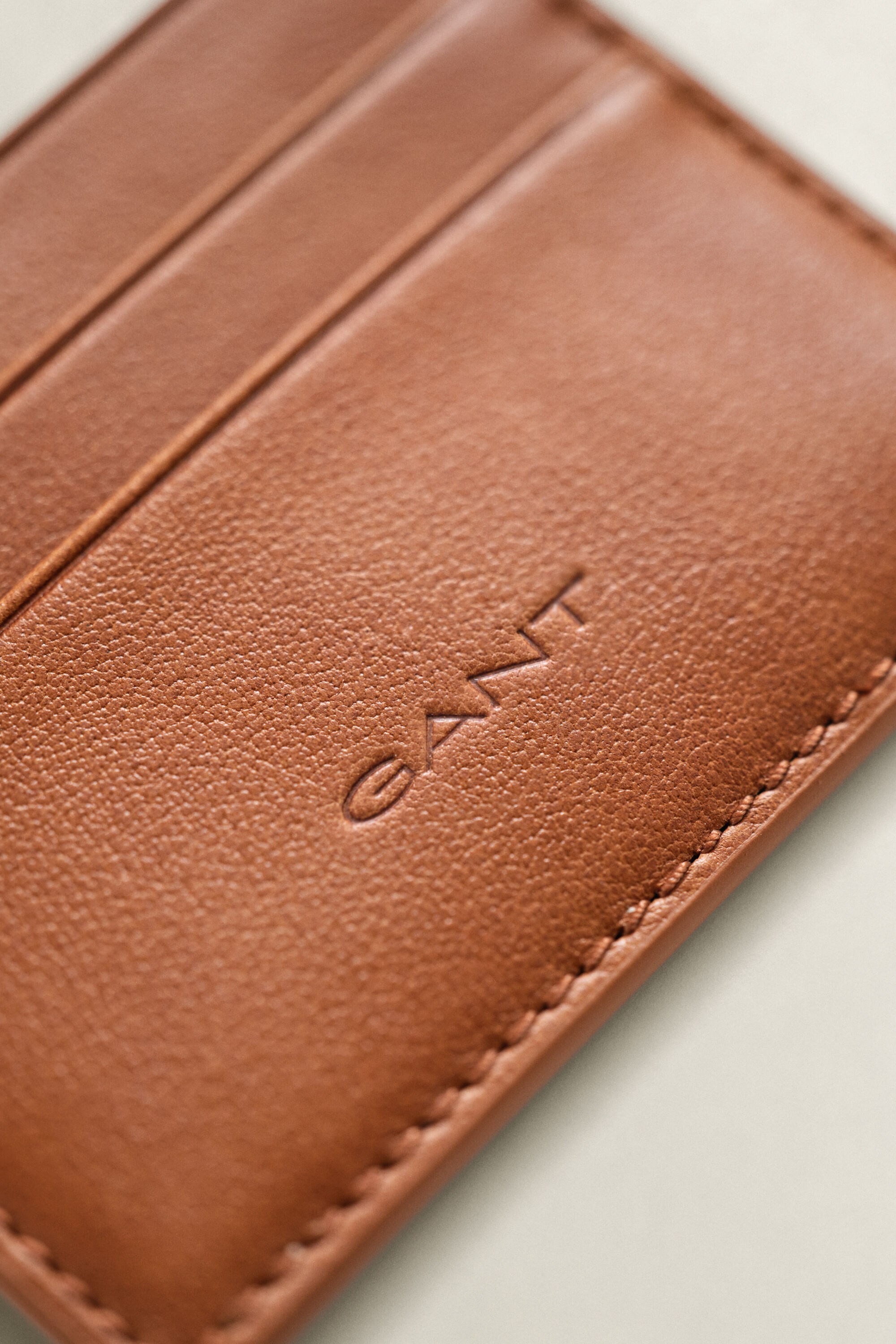 Korthållare i läder