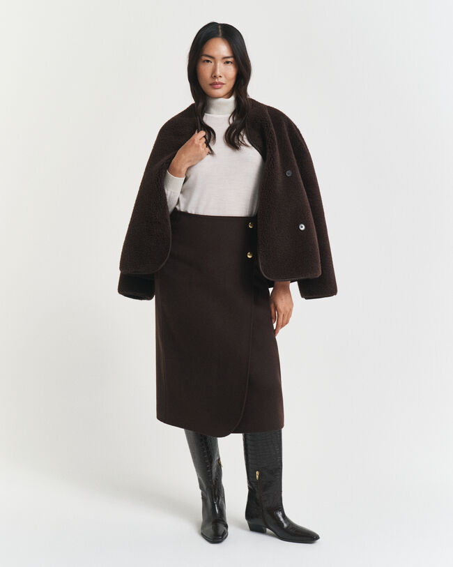 Handsydd omlottkjol i midilängd