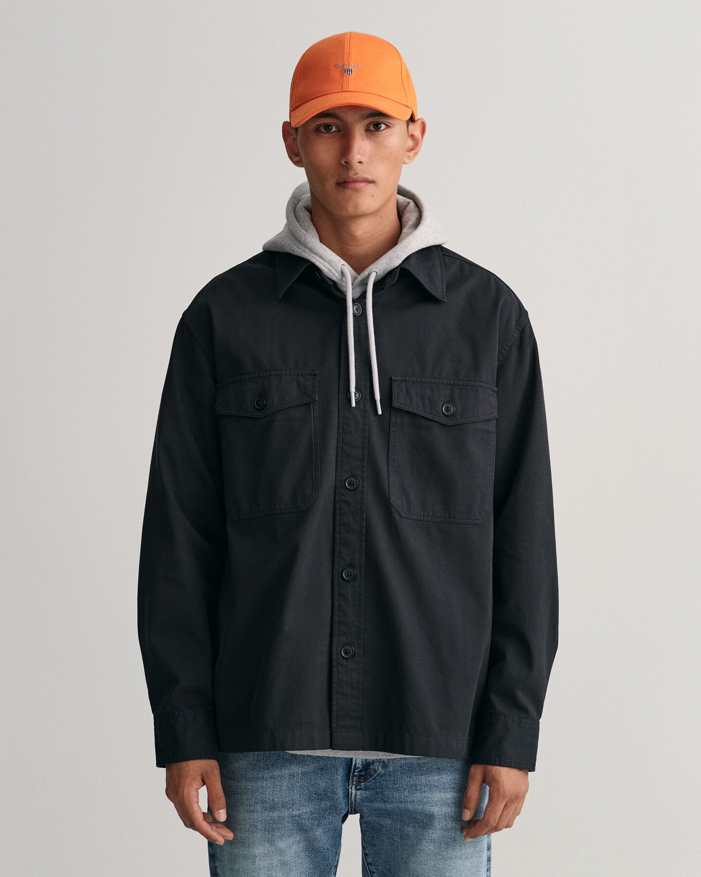 Hög keps i bomullstwill