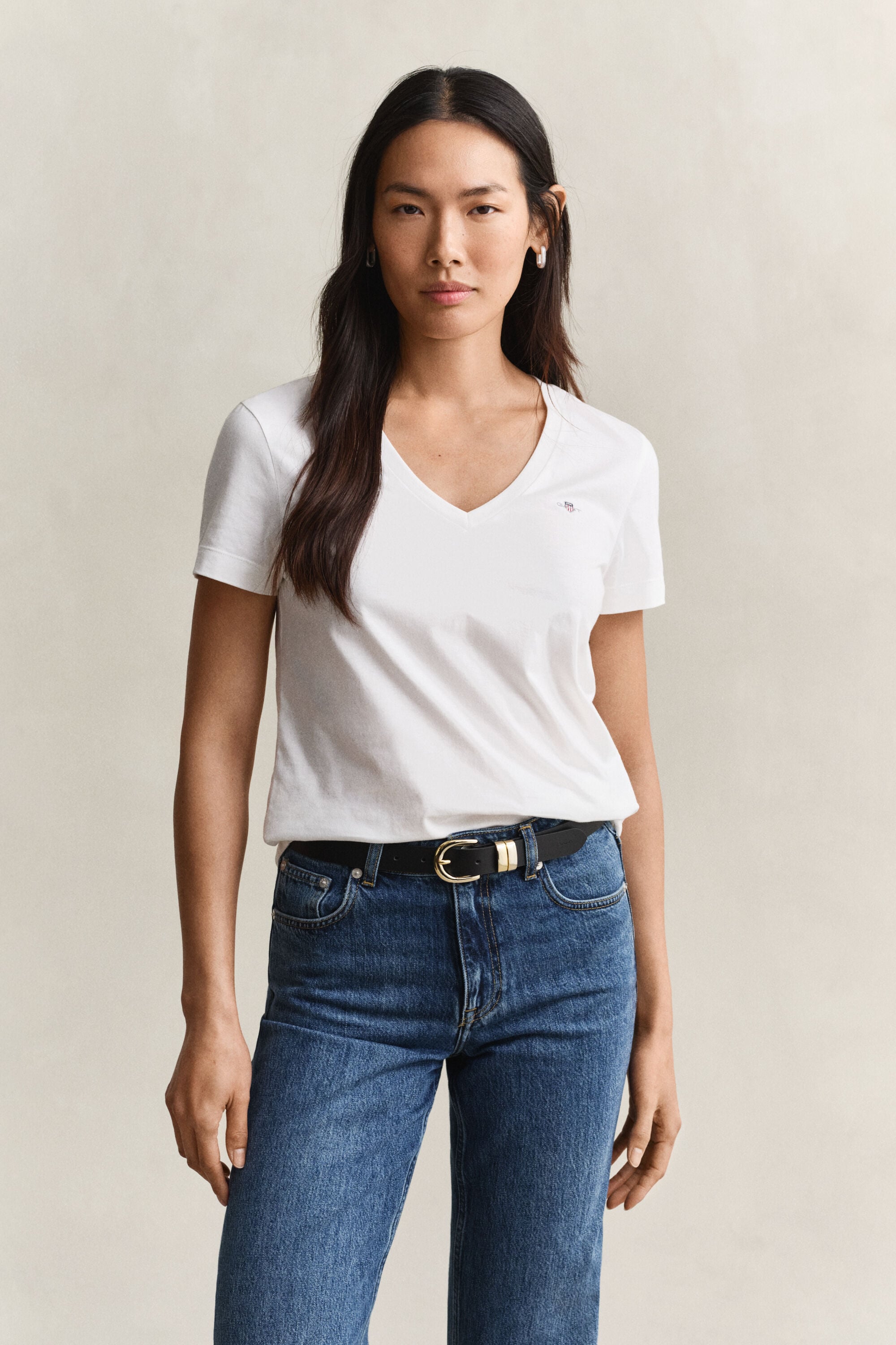 Shield V-ringad T-shirt