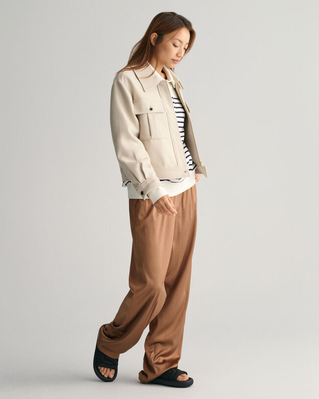 Rugger med marina r&auml;nder