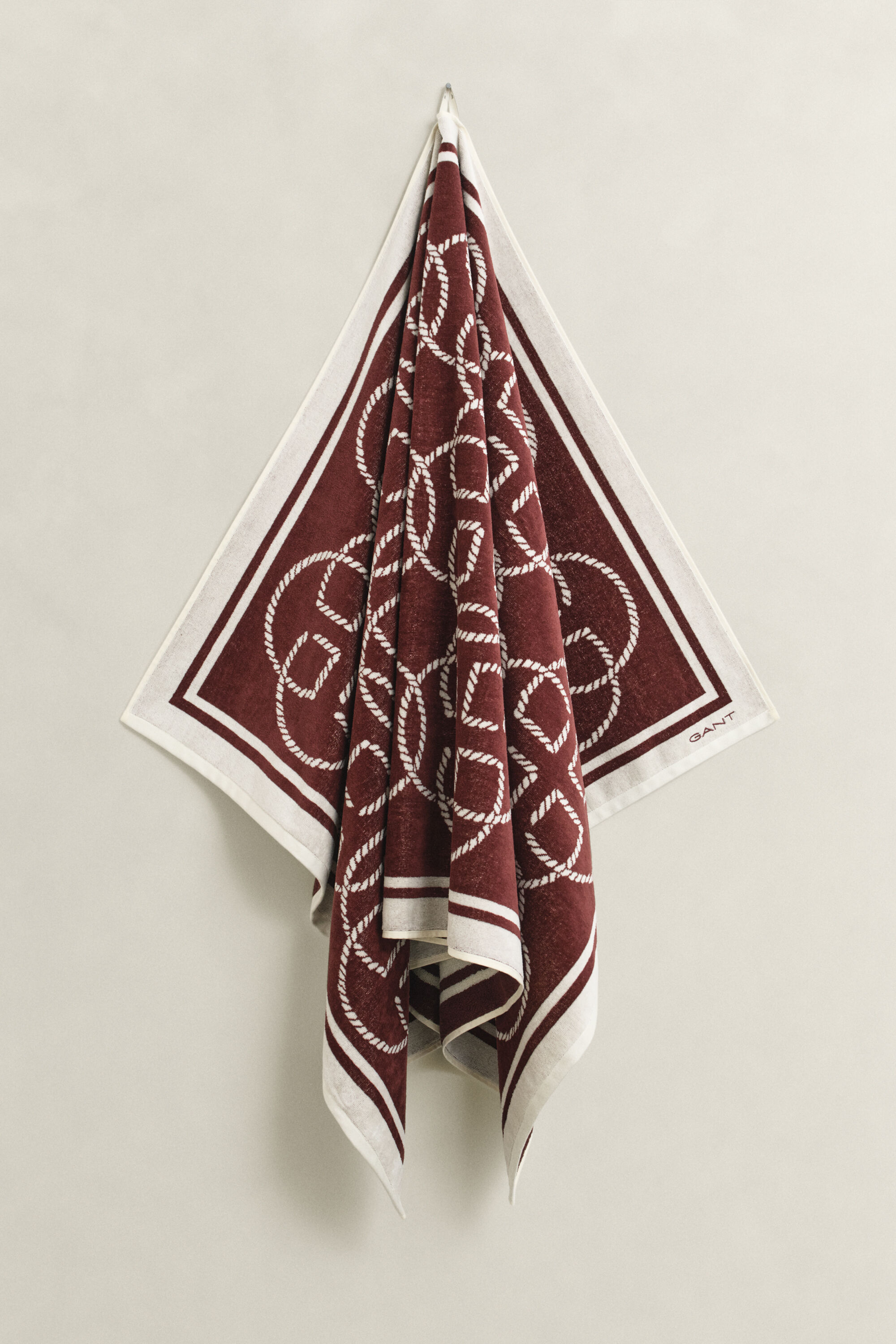 Strandhandduk med monogram