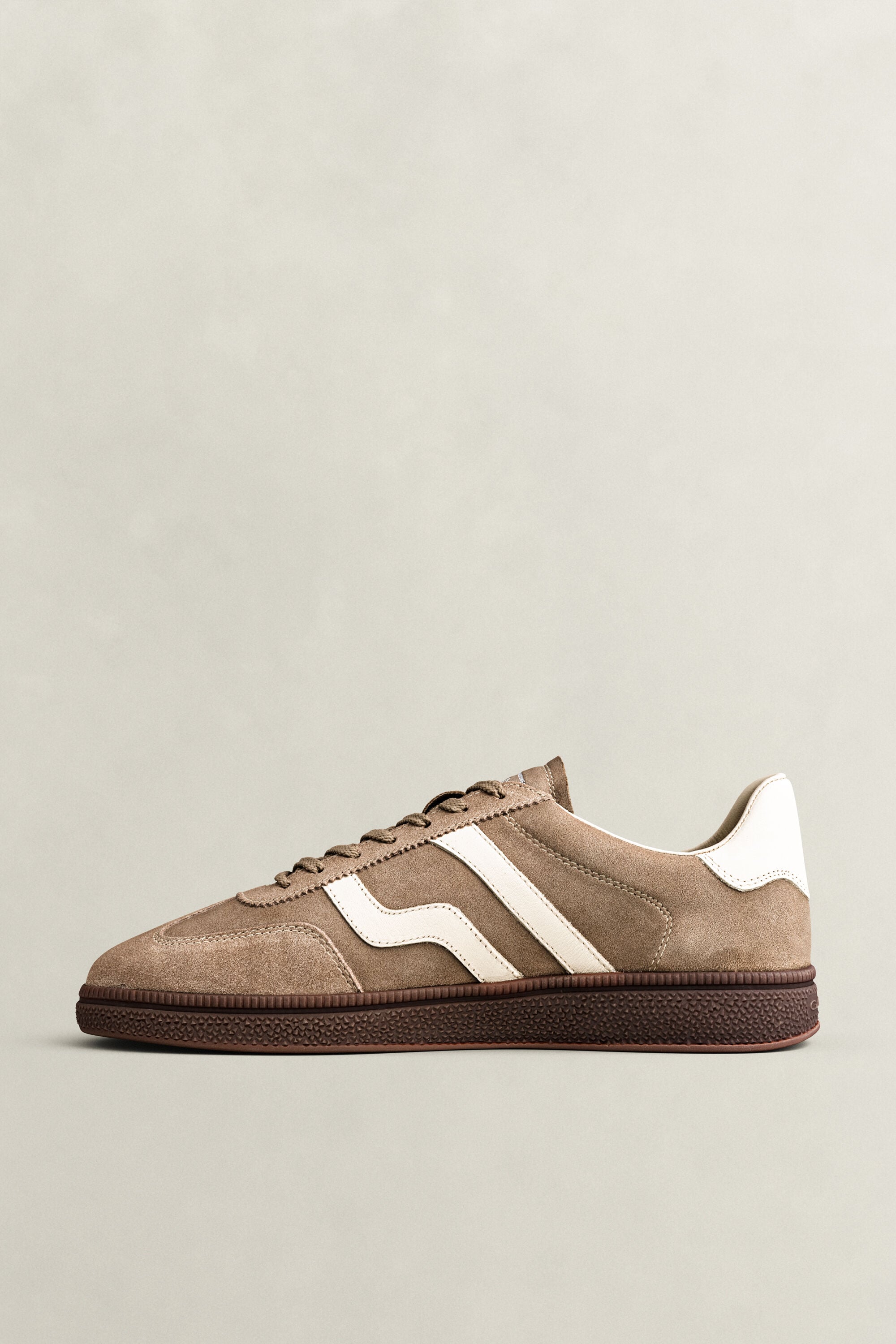 Cuzmo sneakers i mocka