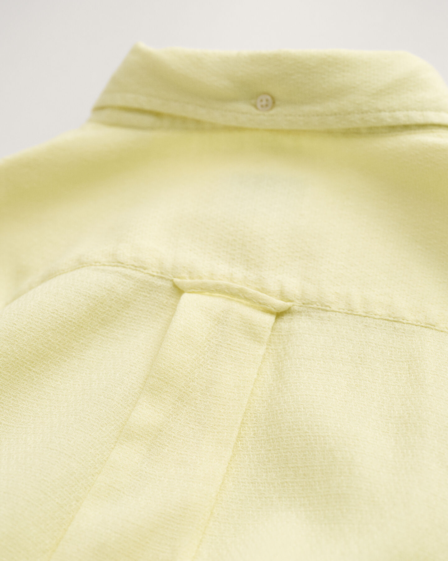 Regular fit bomulls- och linneskjorta med struktur