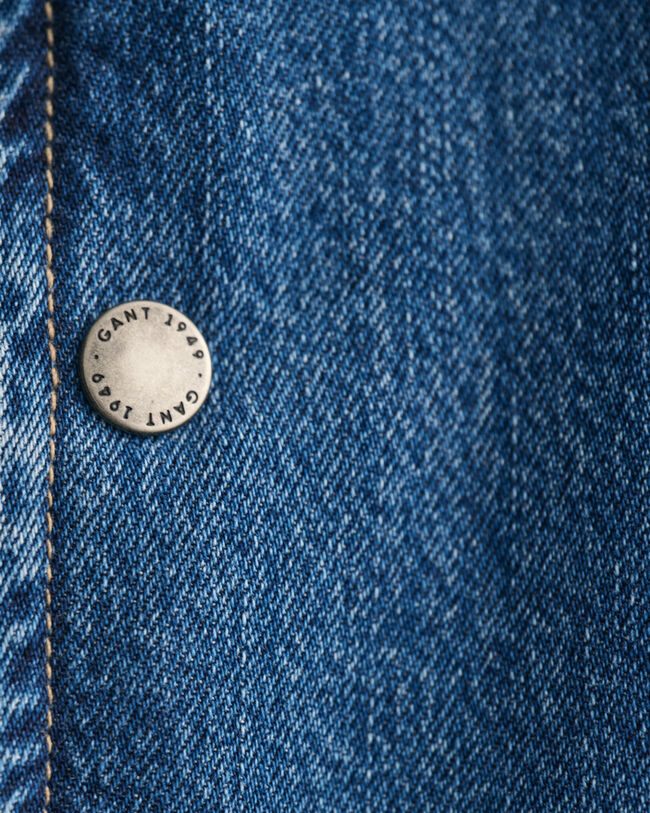 Collegejacka i denim