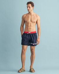 Classic fit Retro Shield badshorts
