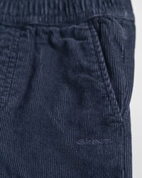 Baby dra-på-byxor i manchester