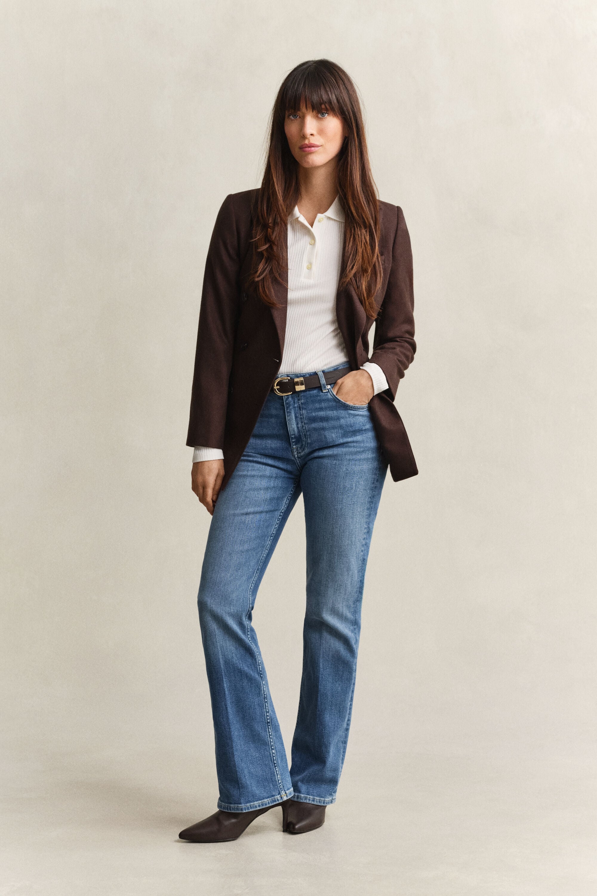 Slim utställda stretchjeans