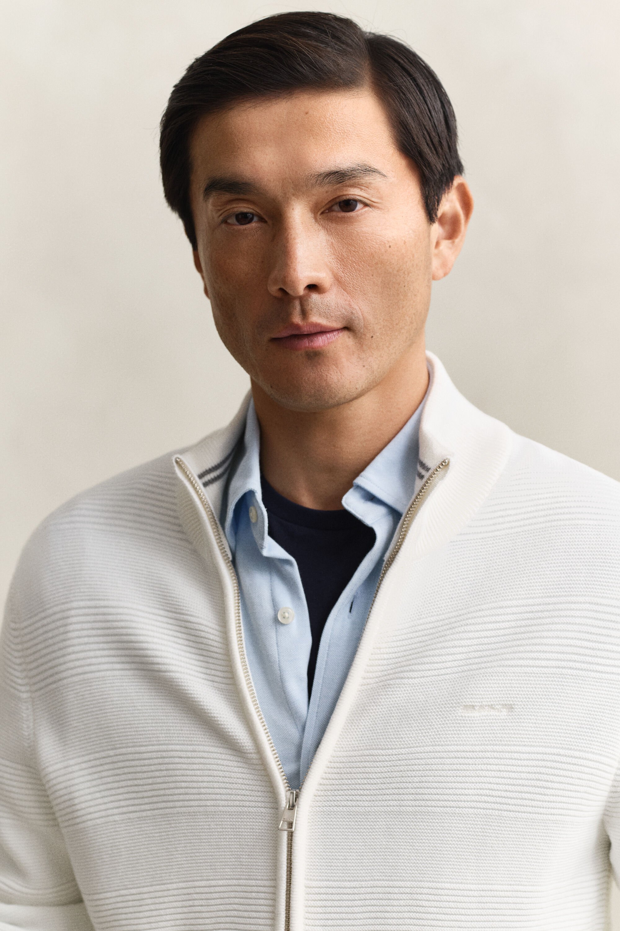 Bomullscardigan med struktur och dragkedja