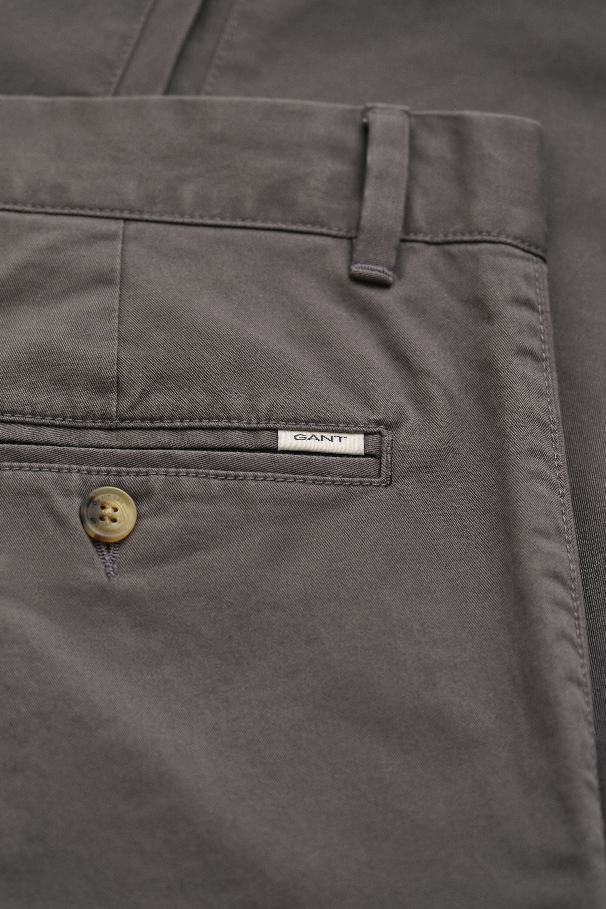 Klassiska chinos med slim fit