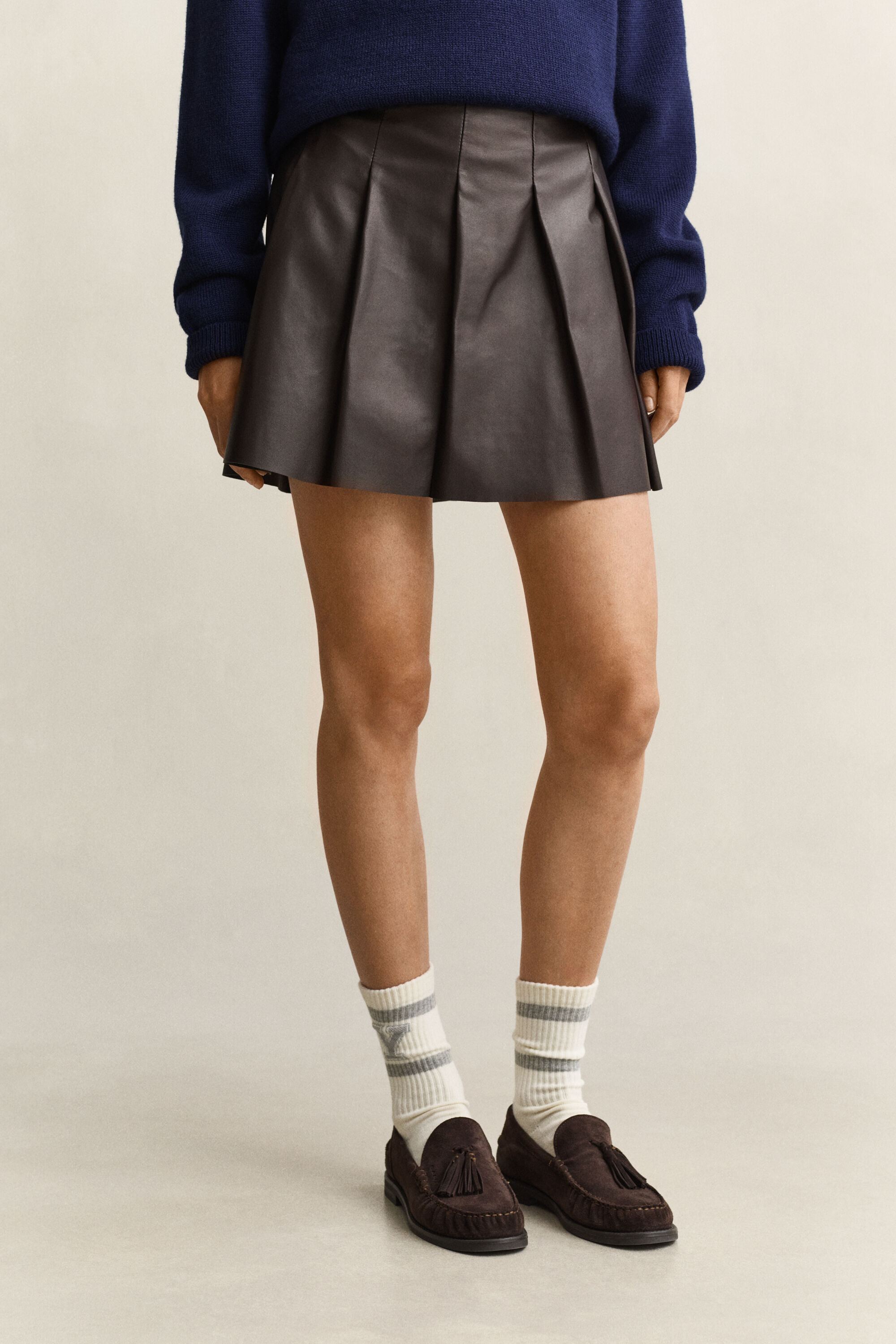 Gant x Yale plisserad läderkjol