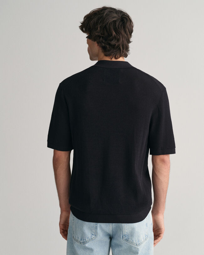 L&ouml;sstickad pik&eacute;tr&ouml;ja