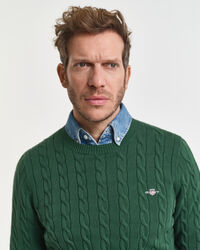 Kabelstickad bomullströja med rund hals