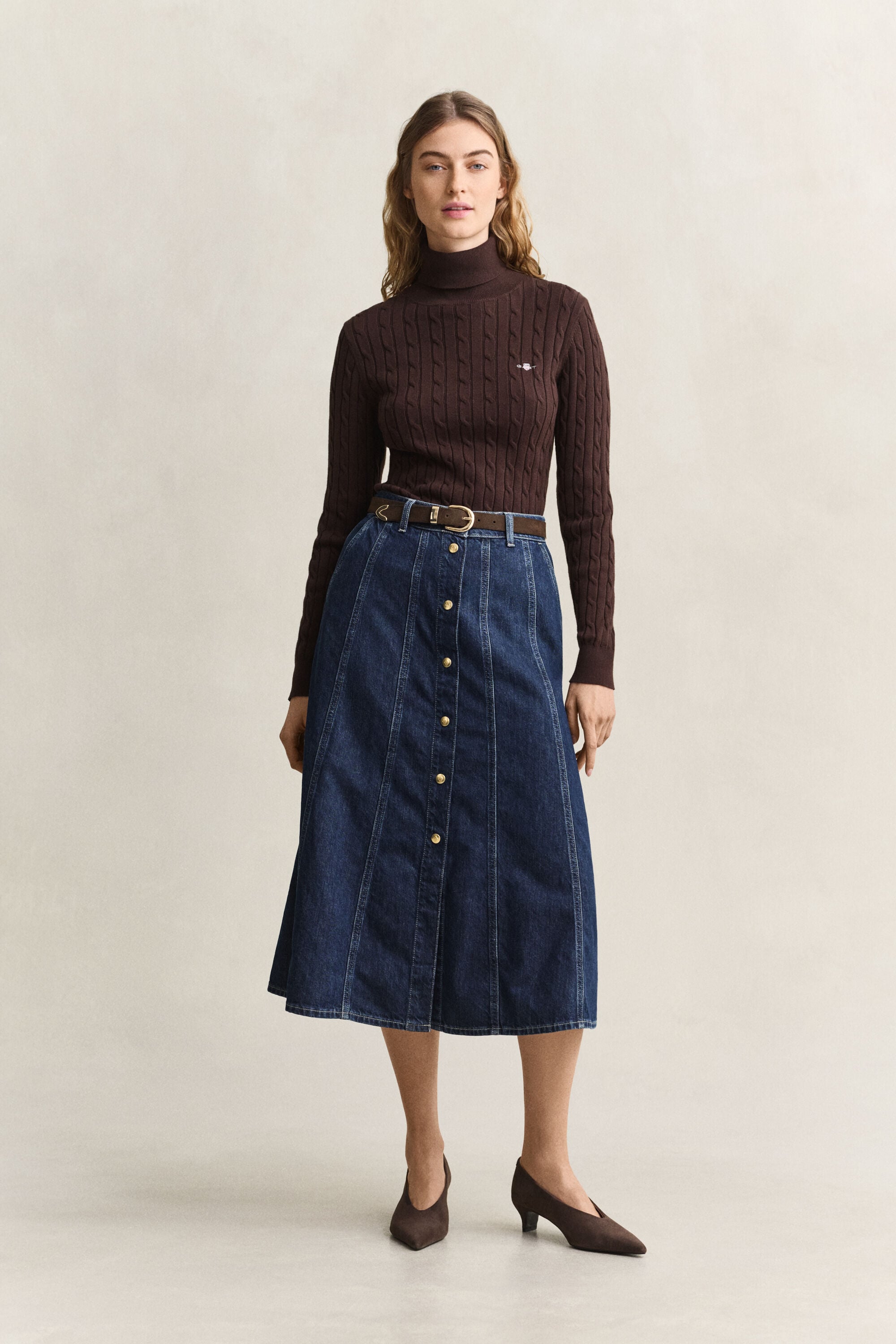 Utställd denimkjol