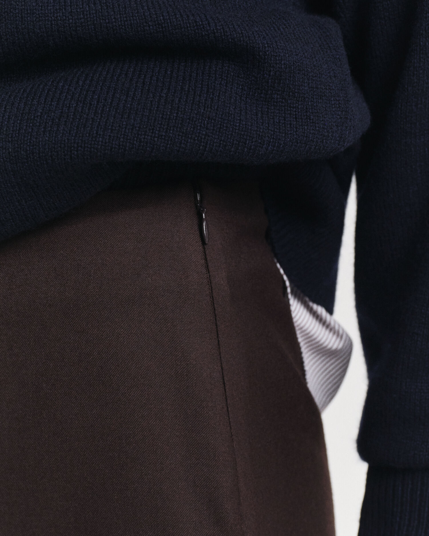 Midipennkjol i ullblandning