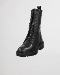 Kelliin mellanh&ouml;ga boots