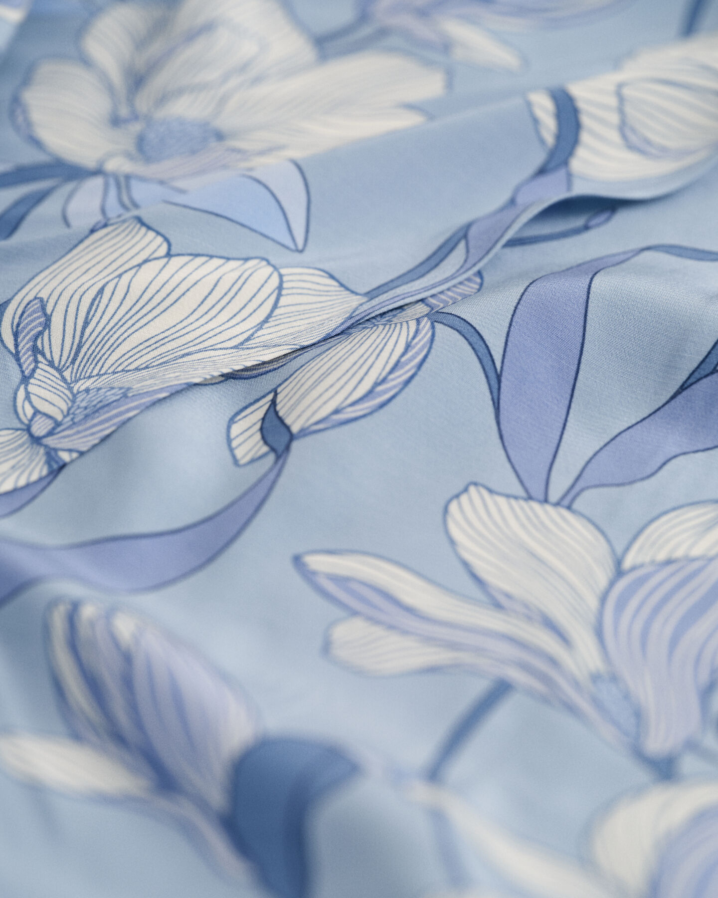 Regular fit omlottklänning med magnoliamönster