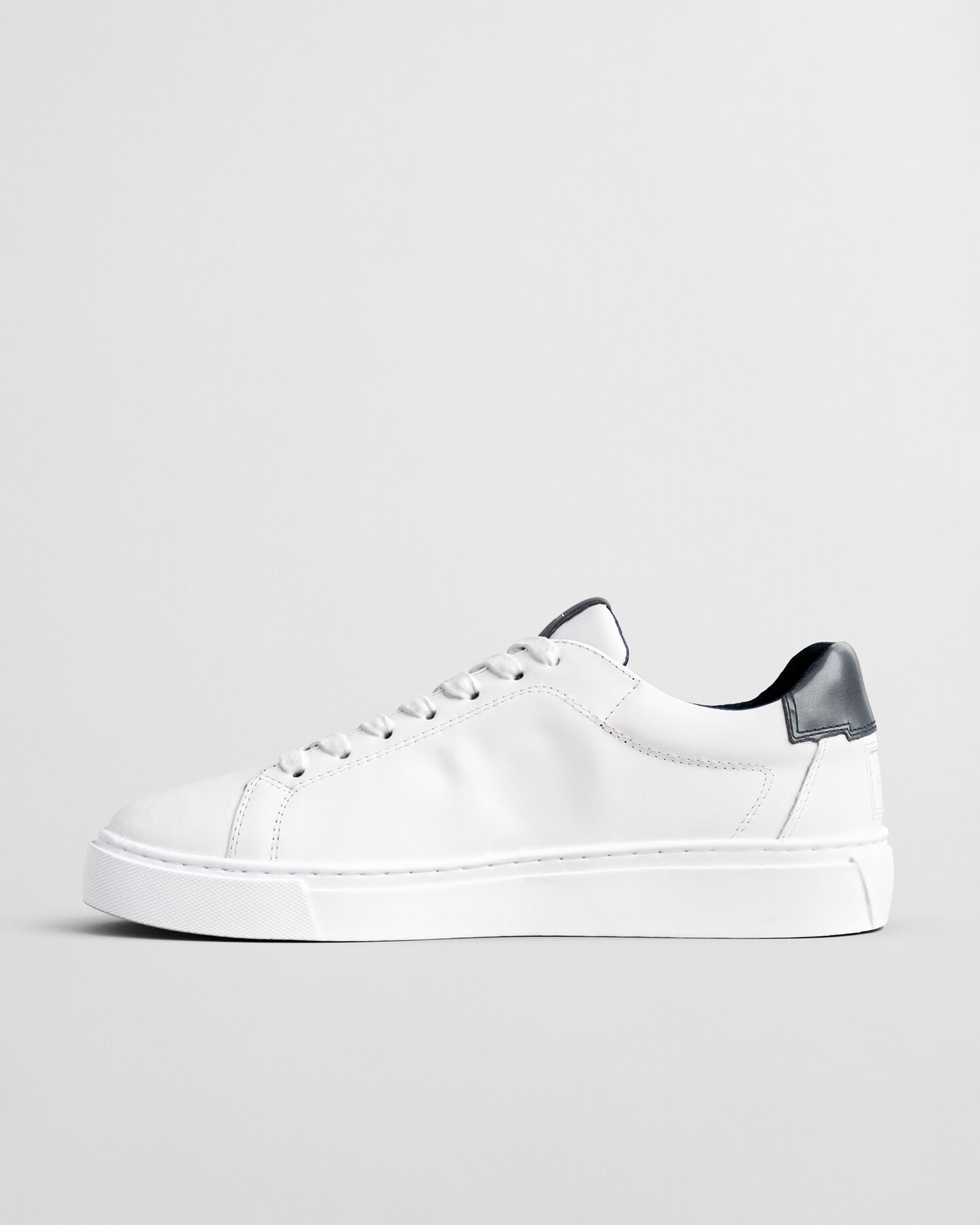 Mc Julien sneakers i läder
