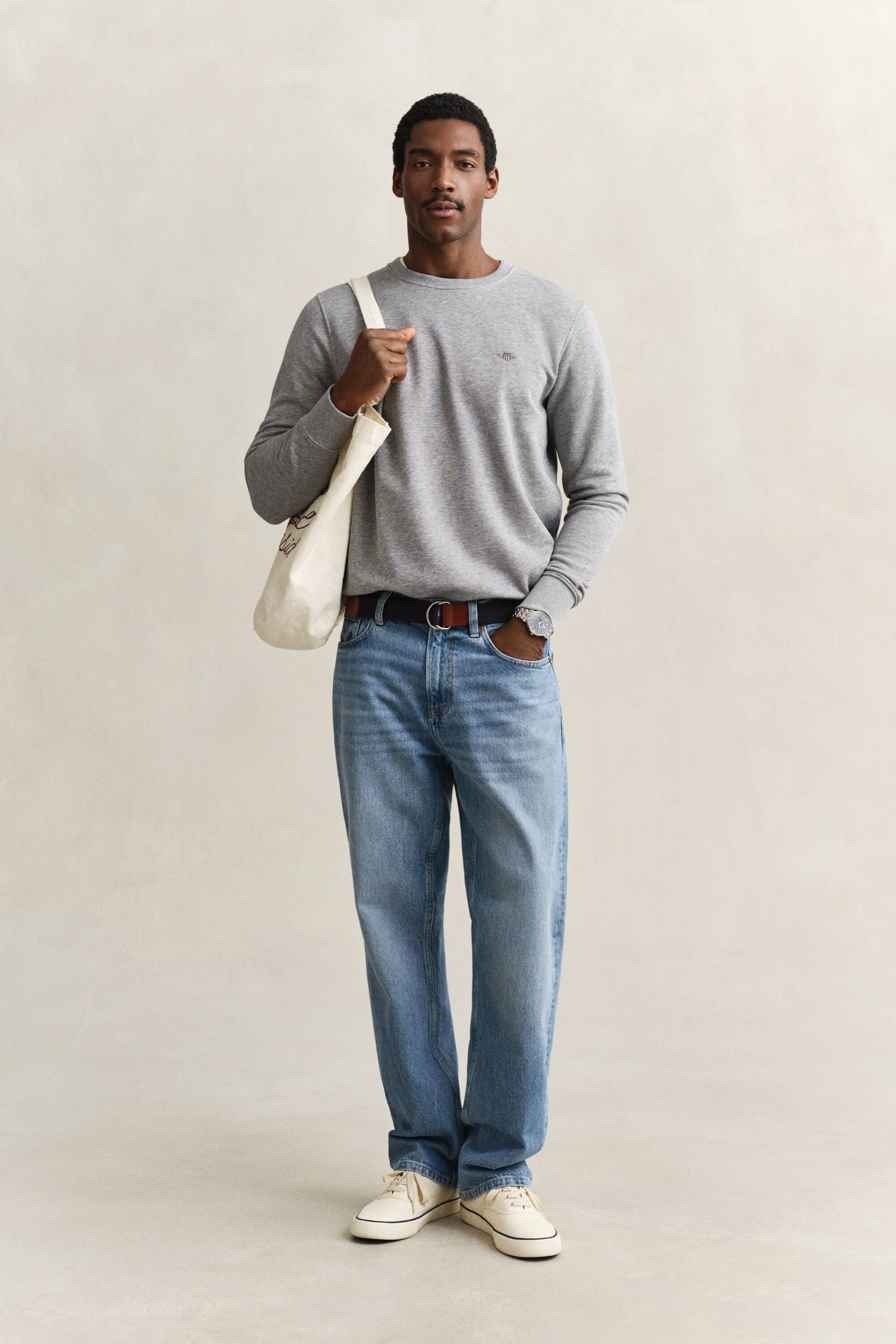 Shield sweatshirt med rund hals