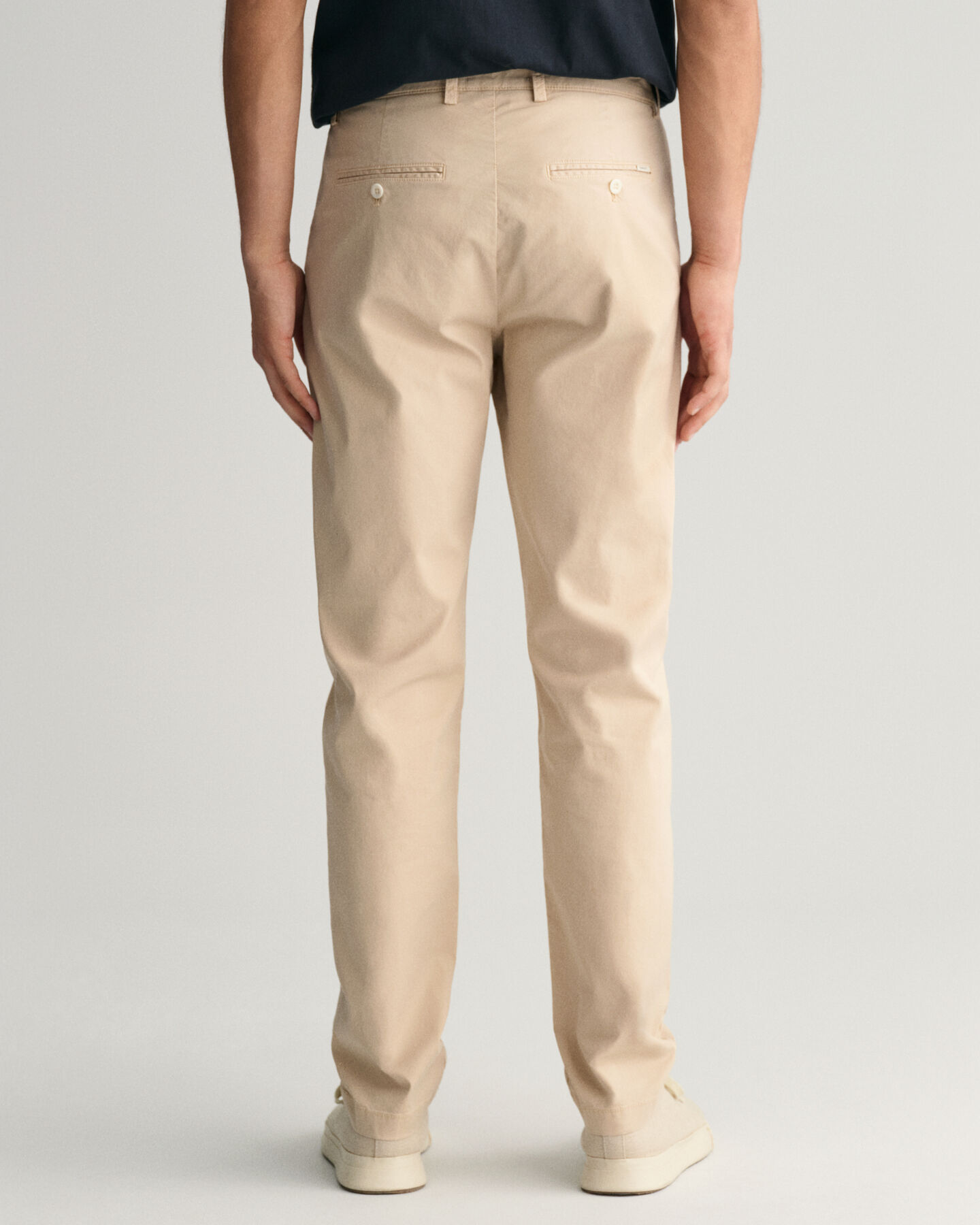 Regular fit Sunfaded chinos
