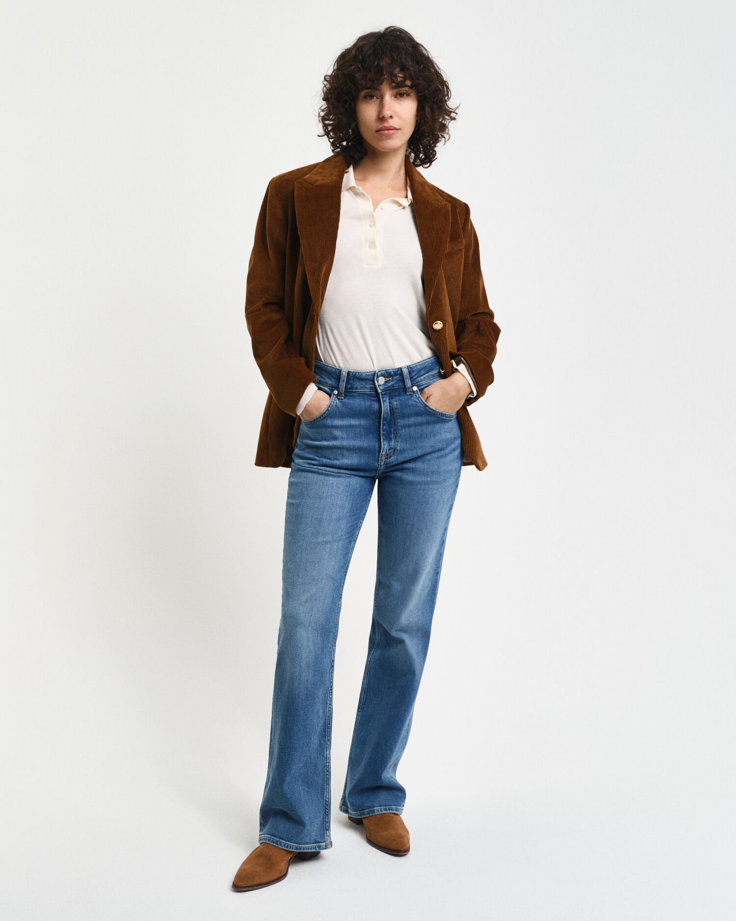 Slim fit jeans med utställda ben