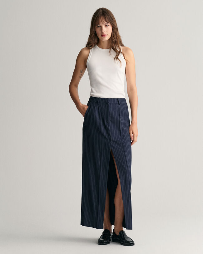 Plisserad kritstrecksrandig maxikjol