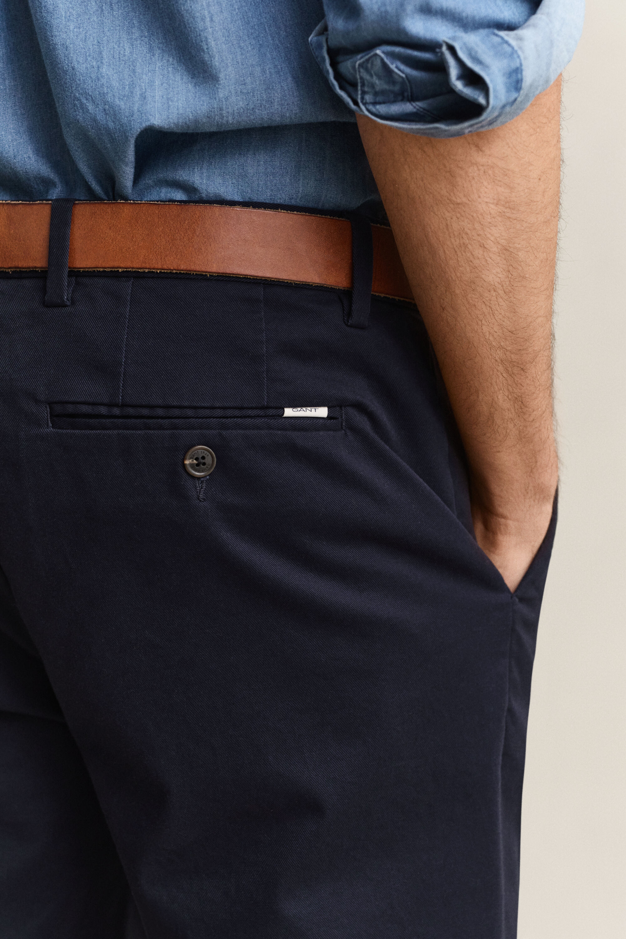 Eleganta chinos med regular fit